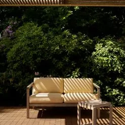 Skagerak Virkelyst Sofa 2-seter Honey Yellow -hemma butik 2023 1505776 s1920460 virkelyst 2 seater cutter stool 01 m