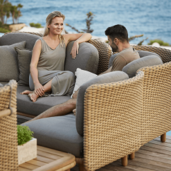 Cane-line Arch 3-Seter Sofa M/Lav Arm/Ryggstøtte -hemma butik 2023 2023 03 10 09 05 17