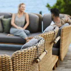 Cane-line Arch 2-Seters Sofa M/Lav Arm/Ryggstøtte 11 Cane-line Arch 2-Seters Sofa M/Lav Arm/Ryggstøtte -hemma butik 2023 2023 03 10 09 27 17