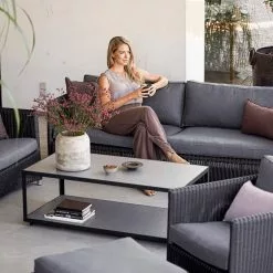 Cane-line Diamond 3. Person Sofa Weave Inkl Grå Natté Putesett -hemma butik 2023 cl holte 2021 650 10547.jpg