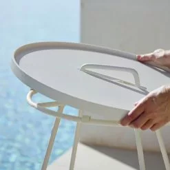 Cane-line On-the-move Sidobord Stort -hemma butik 2023 on the move 0021 on the move table top off 26a 1571336101