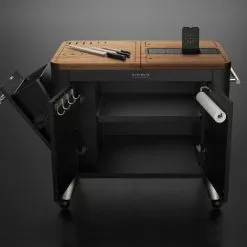 Everdure Mobilt Utekjøkken -hemma butik 2023 prep trolley inside black 600x564 1