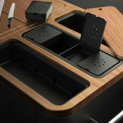 Everdure Mobilt Utekjøkken -hemma butik 2023 prep trolley top black 600x564 1